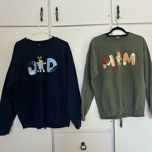 Bluey Dad Men's XL Navy and Women’s Mum M Olive Crewneck Set from Etsy